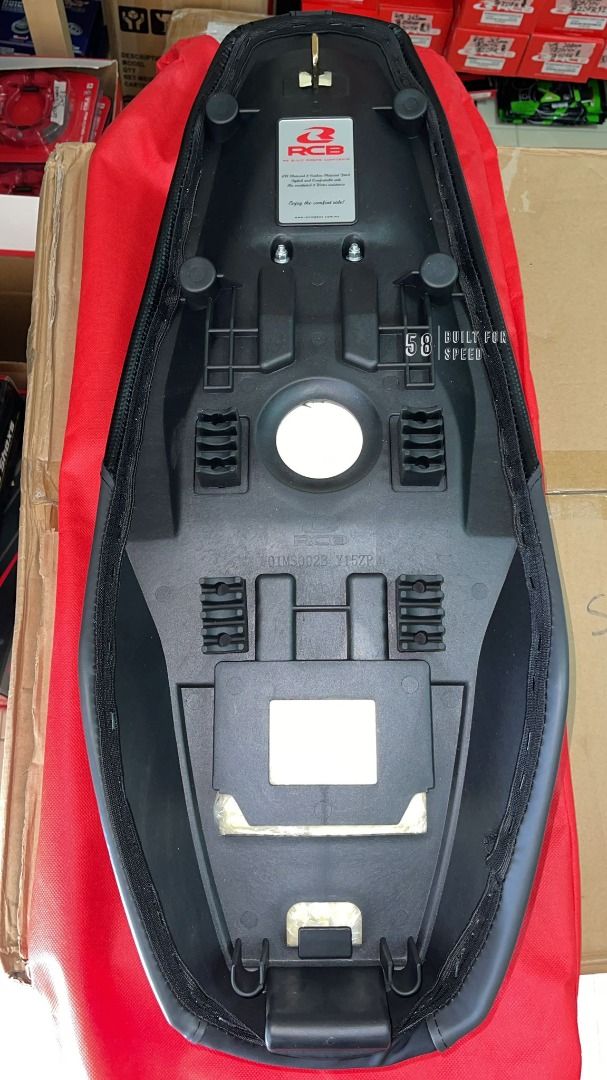 RCB Racing Boy Motorcycle Seat for Yamaha SNIPER150 V1 V2 Y15 MXKING ...