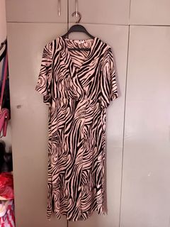 (Category: ) located in . Submitted by endrelclothes_207 (Listing ID 1202174389, Image 1). Description: .