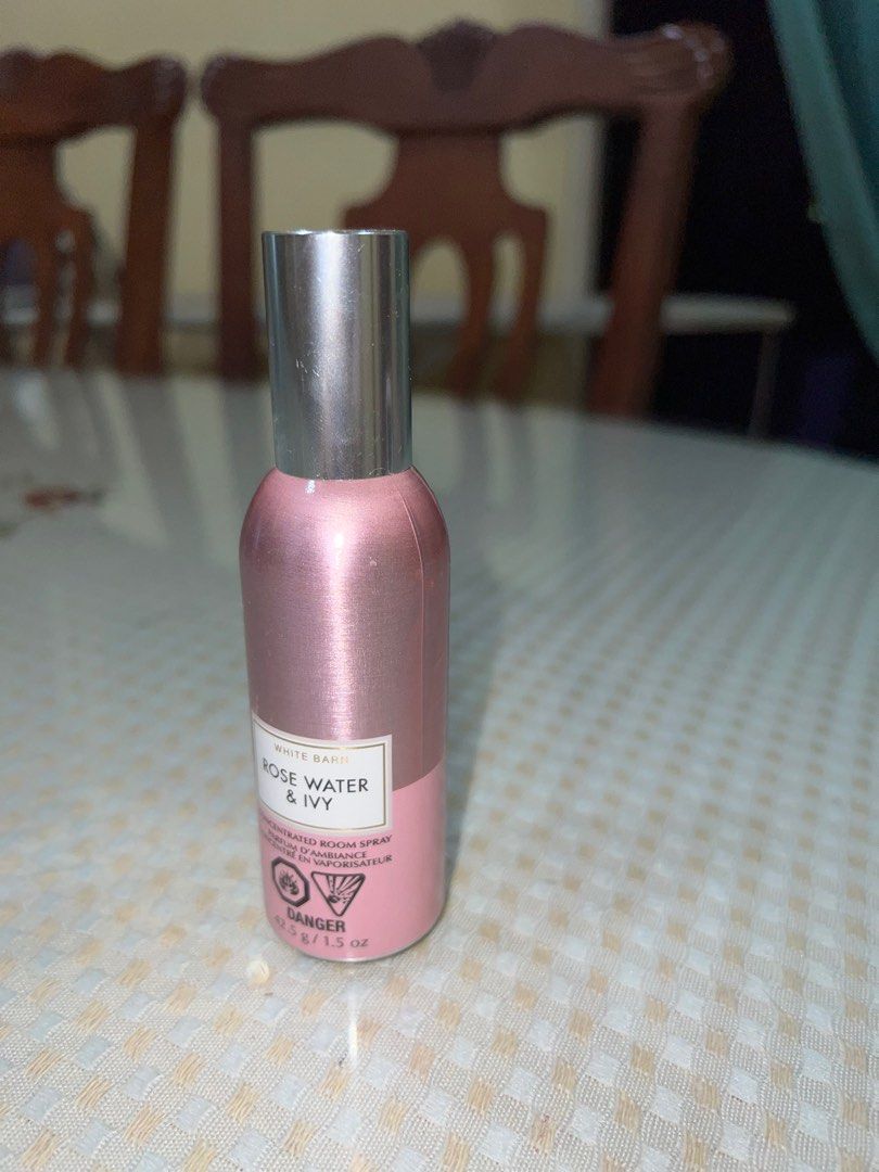 Rose water and ivy spray outlet