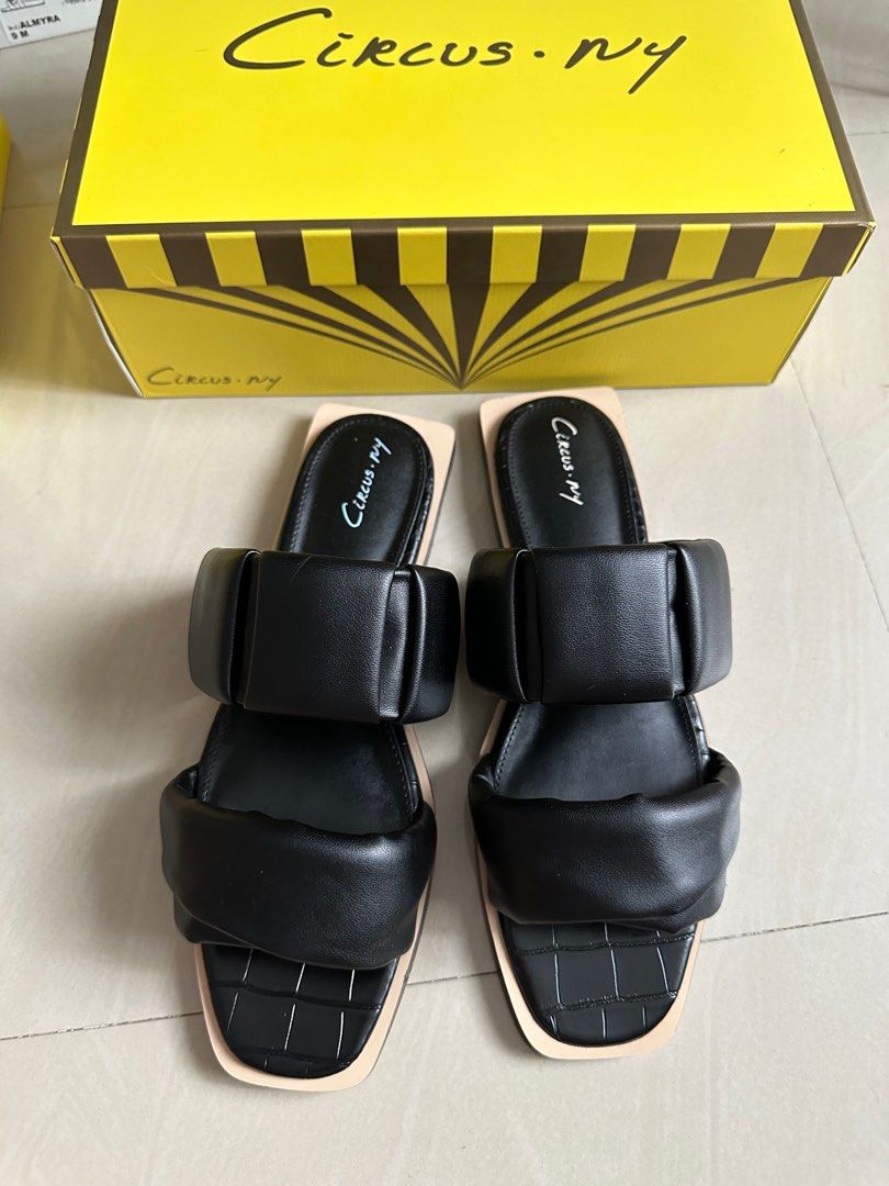 Sam edelman 2025 slippers