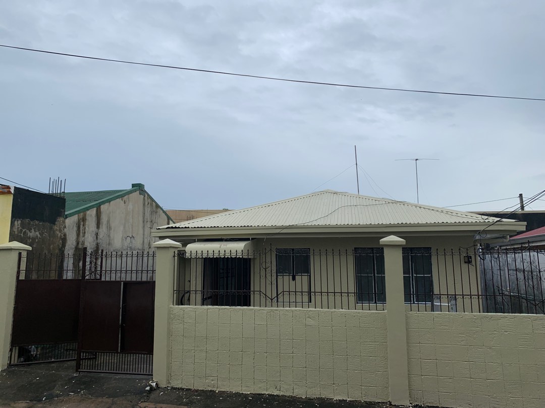 San Lorenzo South Sta Rosa, Property, For Sale, House & Lot on Carousell