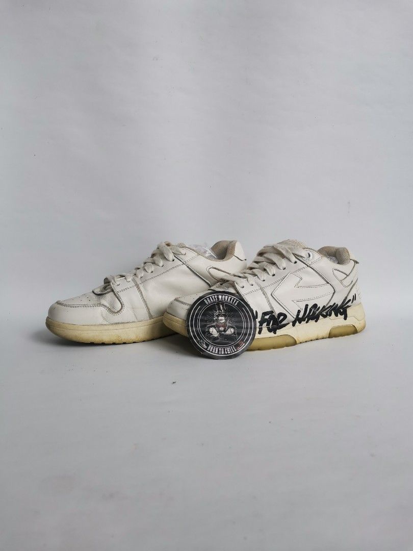 Sepatu Off White For Walking, Fesyen Pria, Sepatu , Sneakers di Carousell