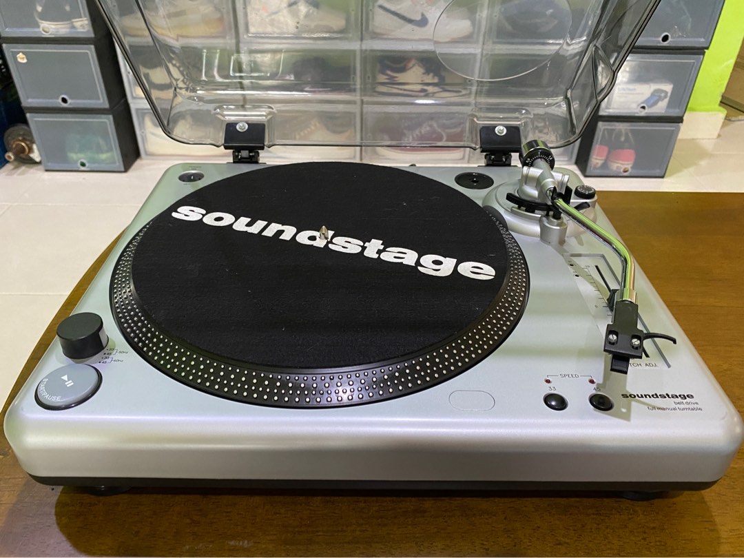 Soundstage TT2 Turntable, Audio, Other Audio Equipment on Carousell