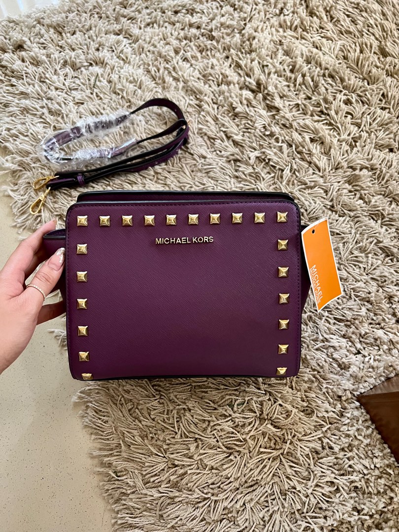 Store entry, Luxury, Bags & Wallets on Carousell