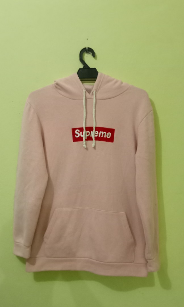 Supreme big logo Men s Fashion Tops Sets Hoodies on Carousell
