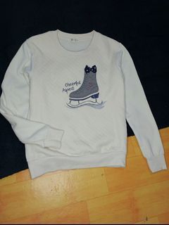 Sweater crewneck wanita lucu gemes