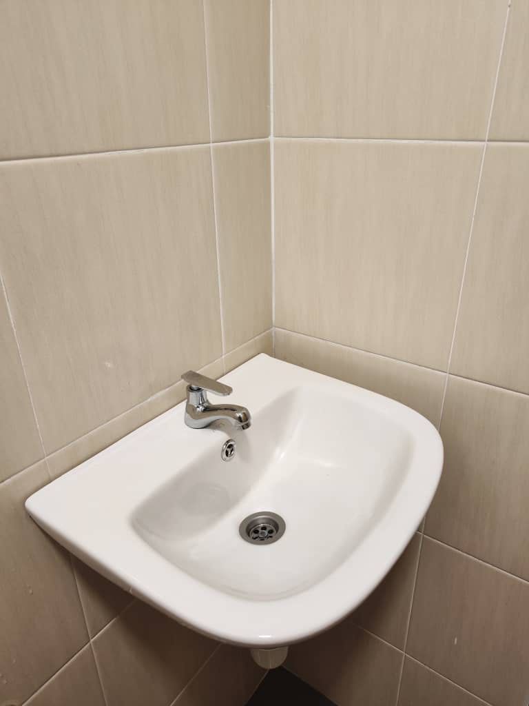 Toilet sink basin complete with faucet tap and bottle trap, Furniture
