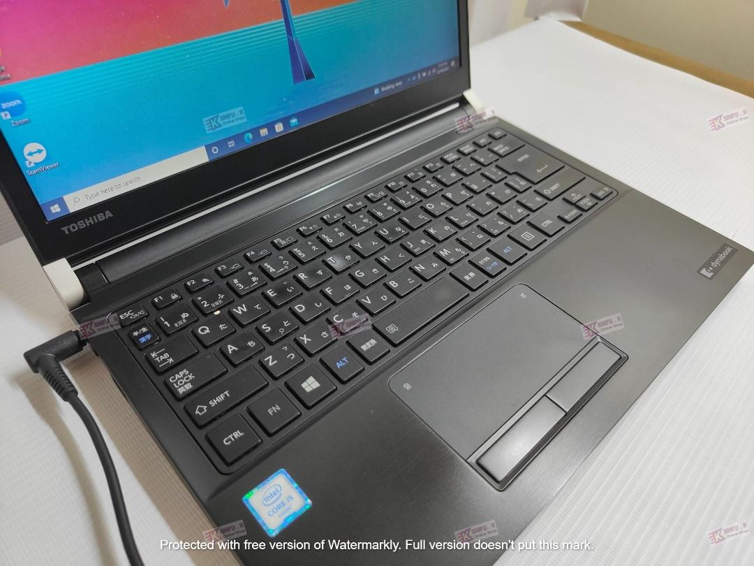 Toshiba DynaBook i5 6th Gen 8GB 256GB SSD Windows 10 SoftWare 