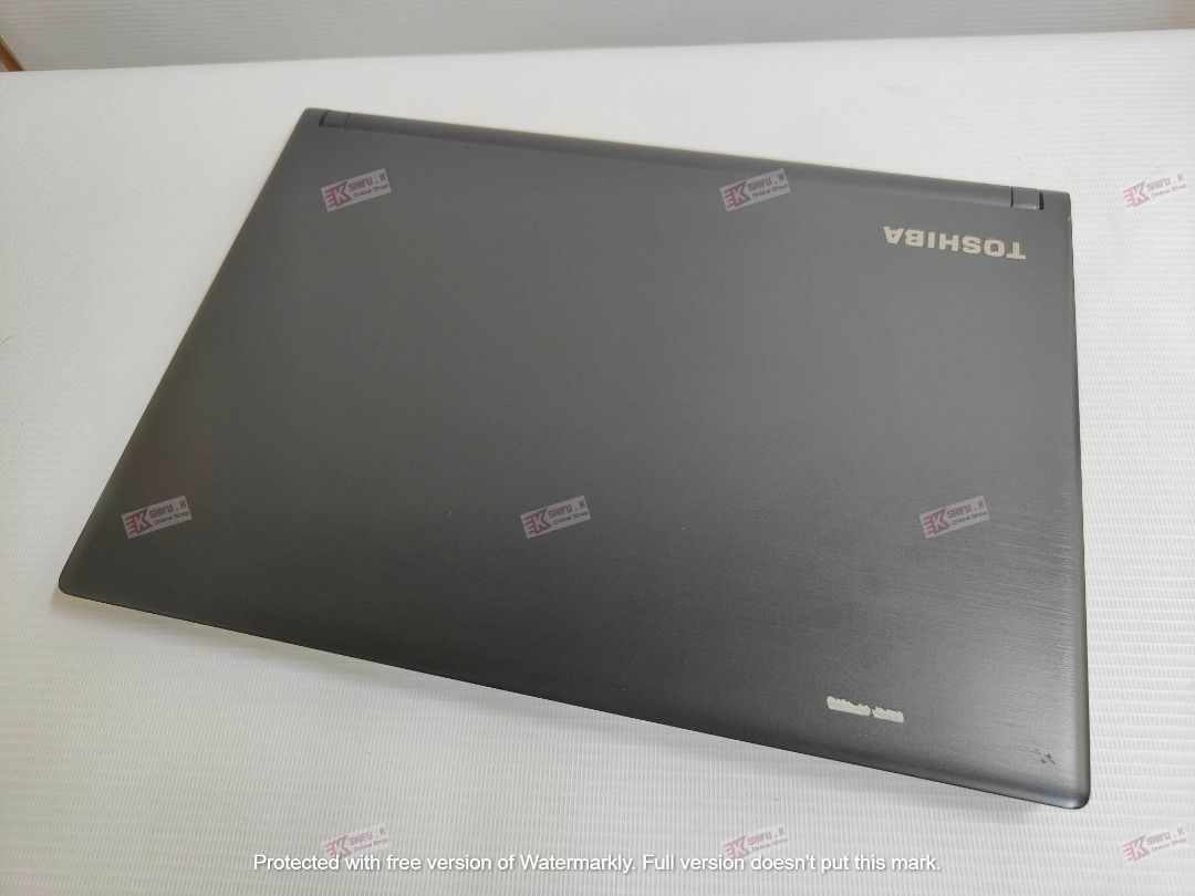 Toshiba DynaBook i5 6th Gen 8GB 256GB SSD Windows 10 SoftWare