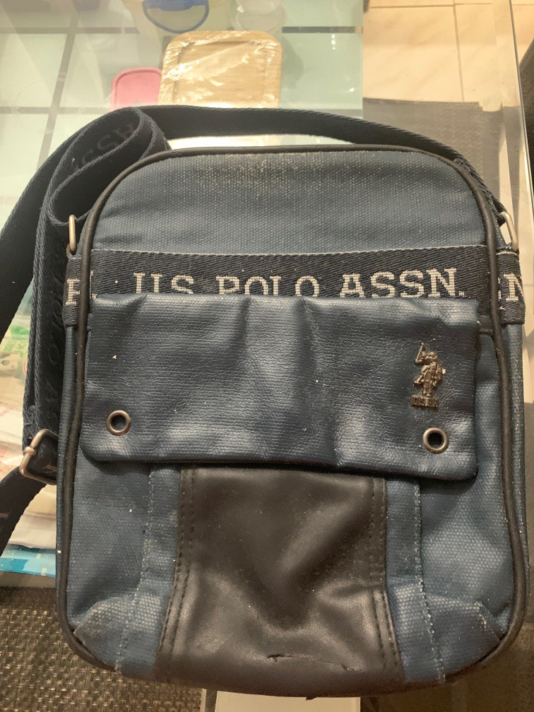 US Polo Assn Sling Bag, Men's Fashion, Bags, Sling Bags on Carousell