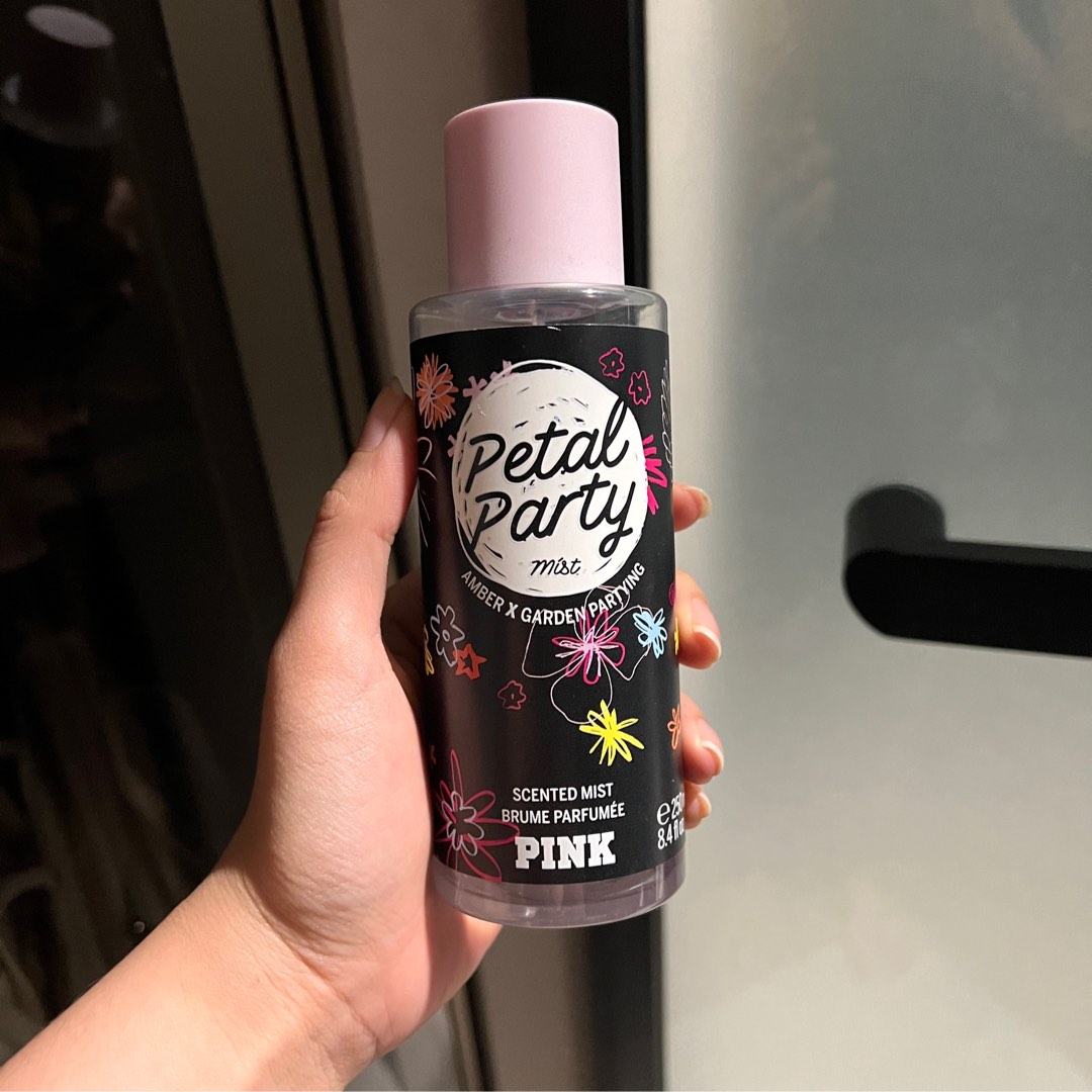 Victoria Secret Pink Body Mist Petal Party Kesehatan Kecantikan