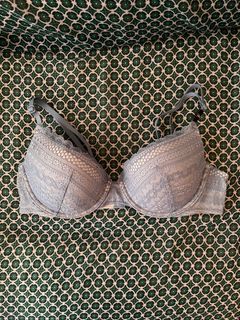 （分類：）位於 。 由 bid4me 提交（商品編號 1202235295，圖片 1）。簡介： 。