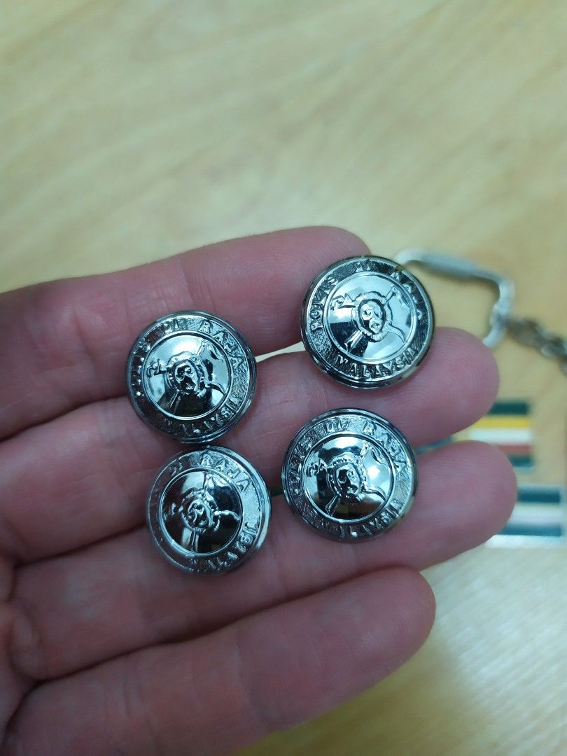 Vintage Polis Di-Raja Malaysia Lion Head Buttons, Badge, Keychain ...