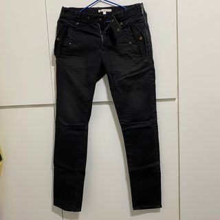 5cm 側開休閒黑窄管褲