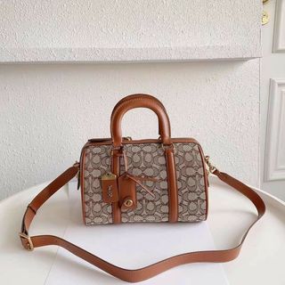 (Category: ) located in . Submitted by janelovebagswatchesshoesph (Listing ID 1202459133, Image 1). Description: .