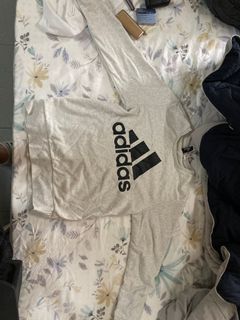 愛迪達adidas長袖尺寸S