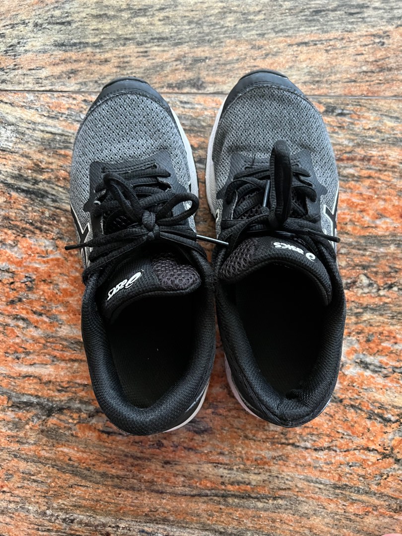 ASICS Gel Cumulus 22 Gs 1014A184 Black Carrier Grey 001