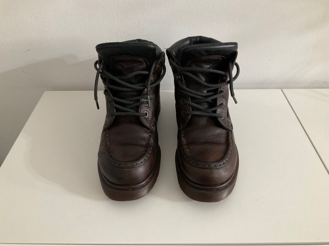 Dr martens hotsell 460 vintage
