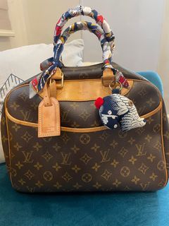 Authentic Louis Vuitton Deauville Bag
