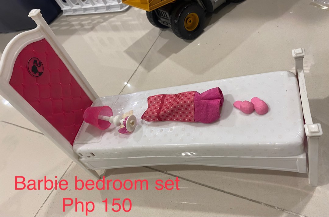 Barbie bedroom set, Hobbies & Toys, Toys & Games on Carousell