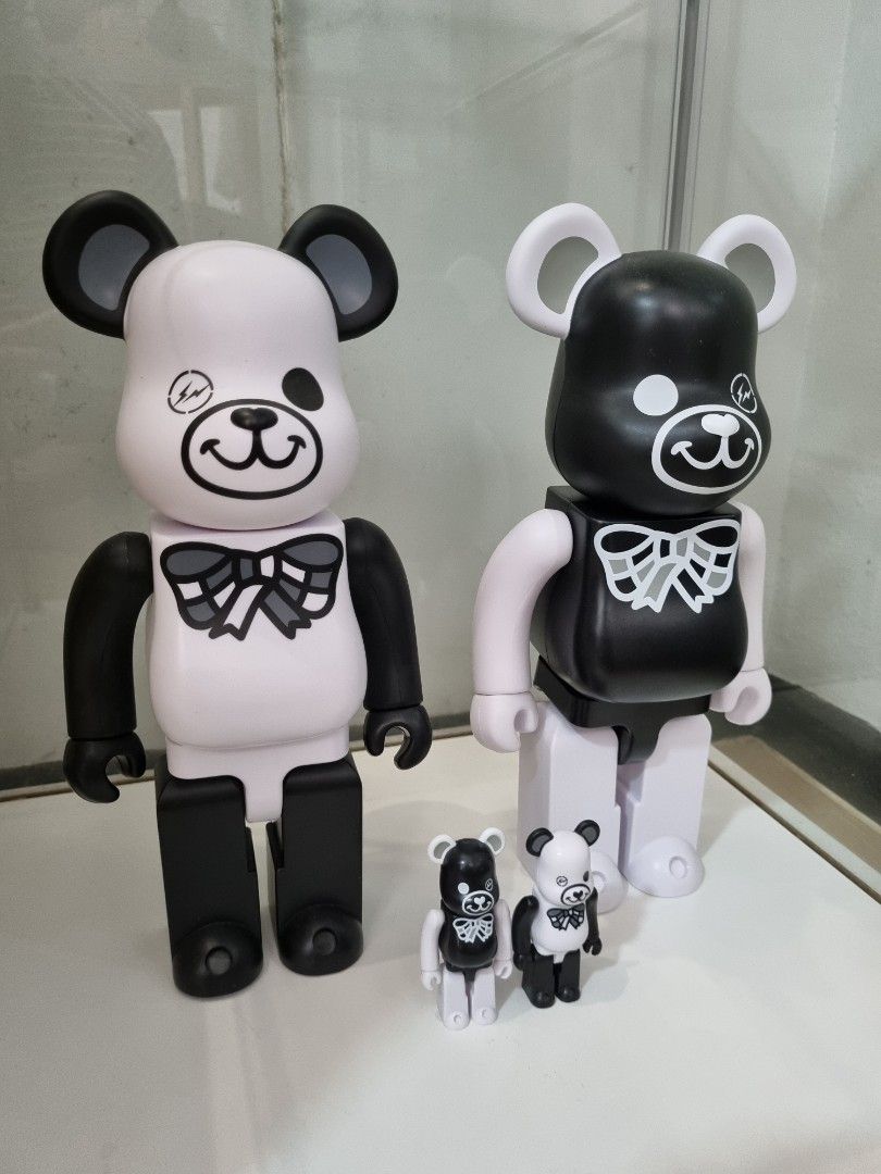 Bearbrick FREEMASONRY X FRAGMENT 1 Set 400% + 100%, Hobbies & Toys