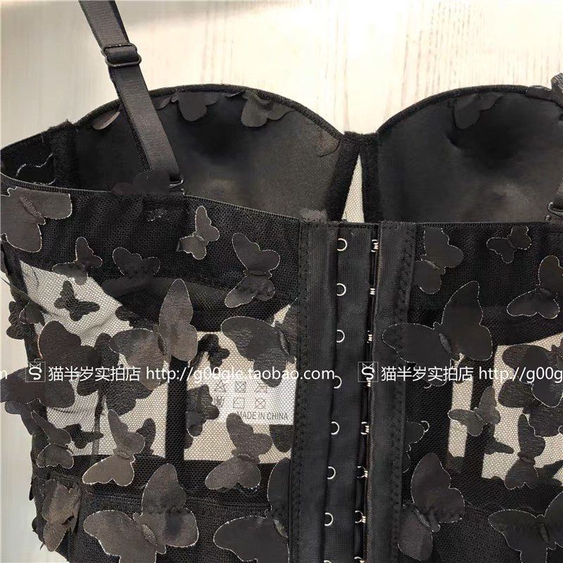 Black butterfly Lace Bralette, Women's Fashion, Tops, Sleeveless