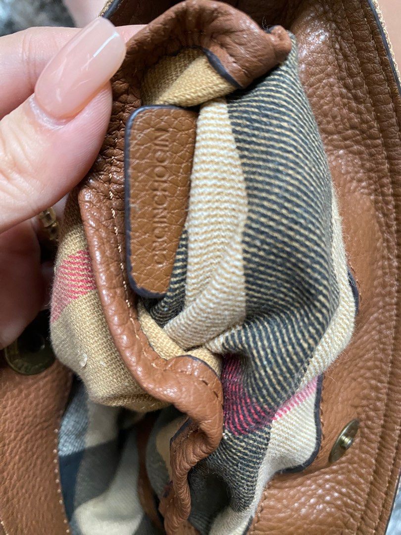 Burberry bucket bag (Category: Luxury Bags & Wallets) located in Cebu City. Submitted by cha0213 (Listing ID 1202306789, Image 2). Description: Original Burberry Bucket Bag - pls manage your expectations since these are preloved - with signs of usage Location: Mabolo Cebu.
