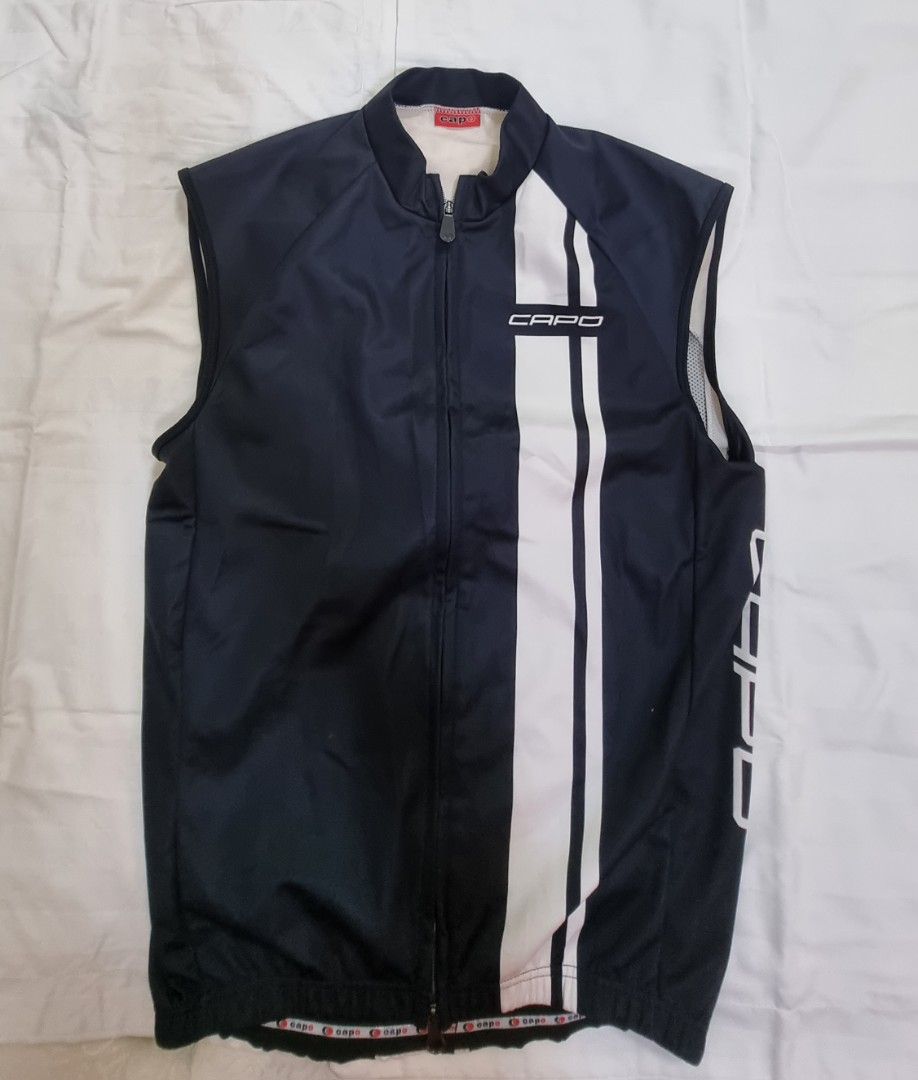 Capo Cycling Set (Jersey, Bib shorts and Gilet), Sports Equipment
