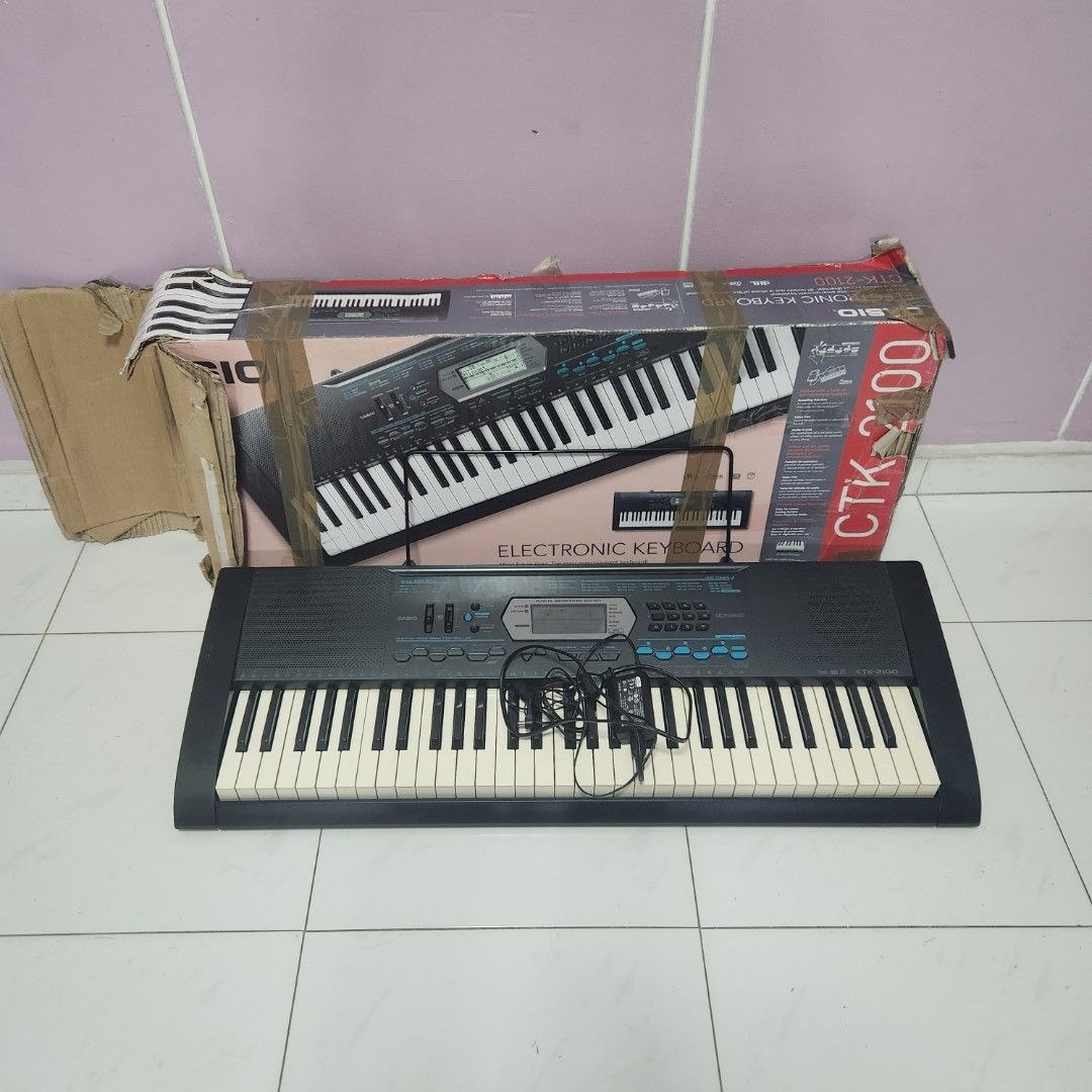 CASIO CTK 2100 Electronic Keyboard, Hobbies & Toys, Music & Media