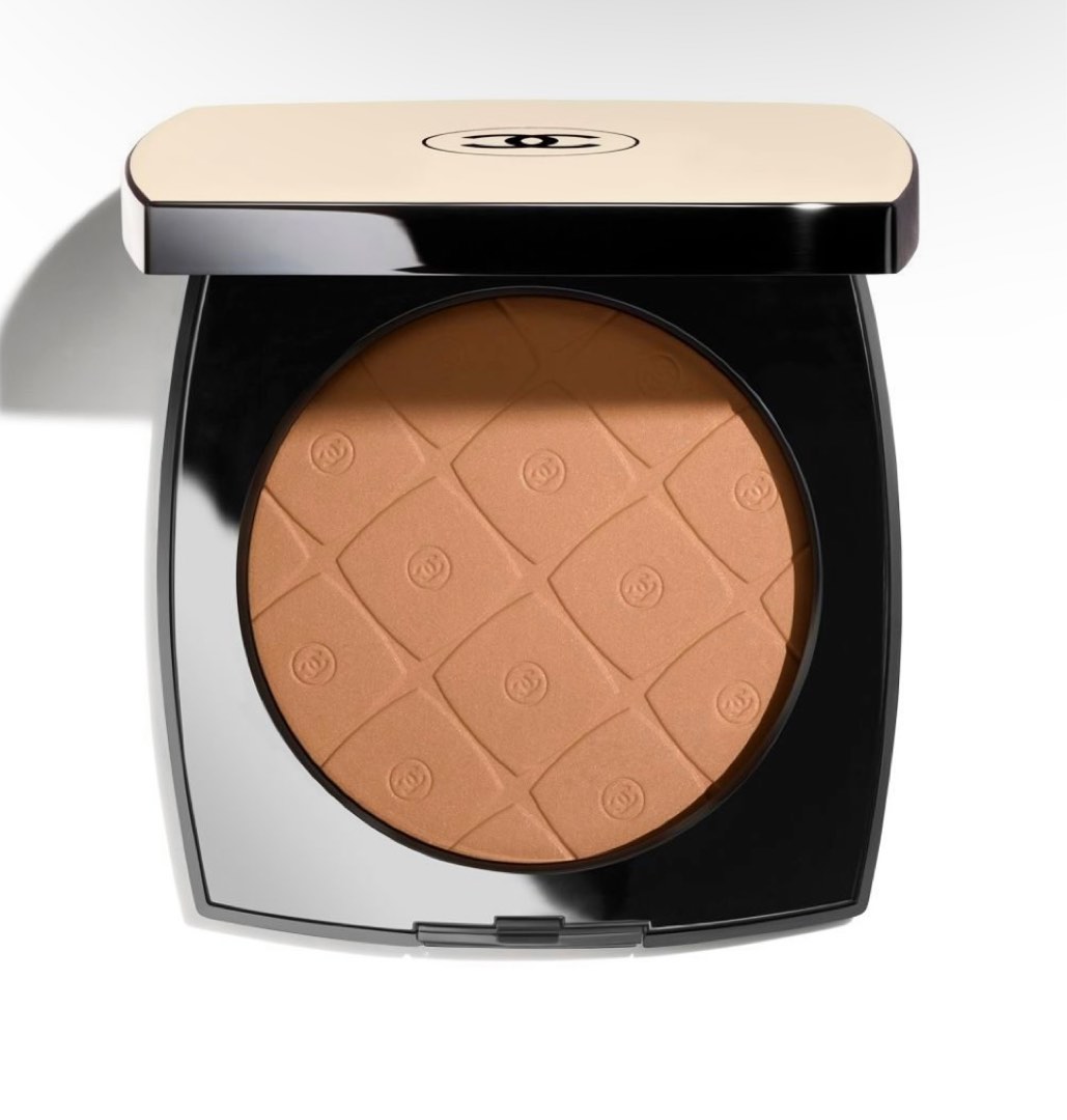 Chanel limited highlighting powder, Beauty & Personal Care, Face