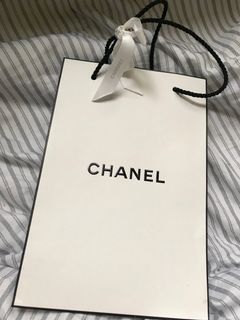 Chanel paperbag medium with ribbon