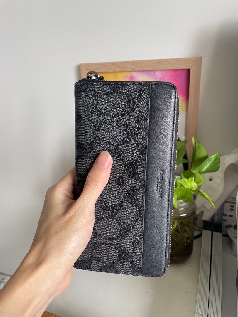 Coach wallet price in new arrivals usa