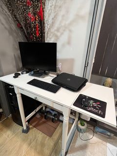 Computer/study foldable table