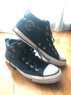 Converse Sneakers, UK 8 dark blue