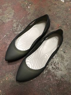 Crocs Rio Flat Casual Women’s Shoes(22.5 cm)