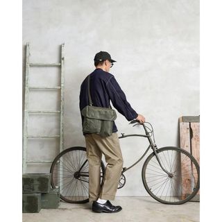 （分類：）位於 。 由 0vertimevintage 提交（商品編號 1202401533，圖片 1）。簡介： 。