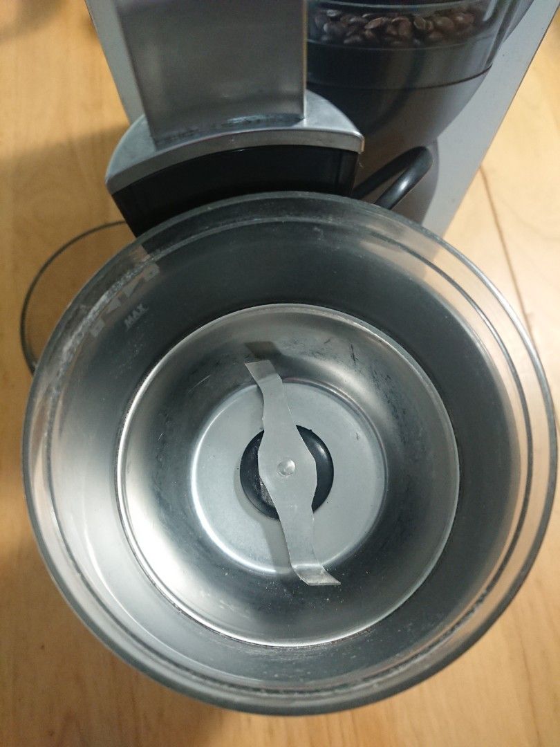 Delonghi coffee grinder, 家庭電器, 廚房電器, 咖啡機及咖啡壺 Carousell