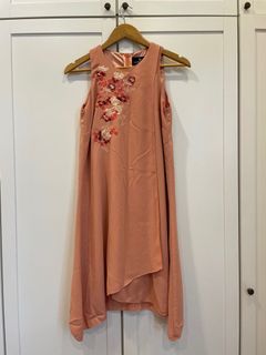 (Category: ) located in . Submitted by shopfromnikko (Listing ID 1202390525, Image 1). Description: .