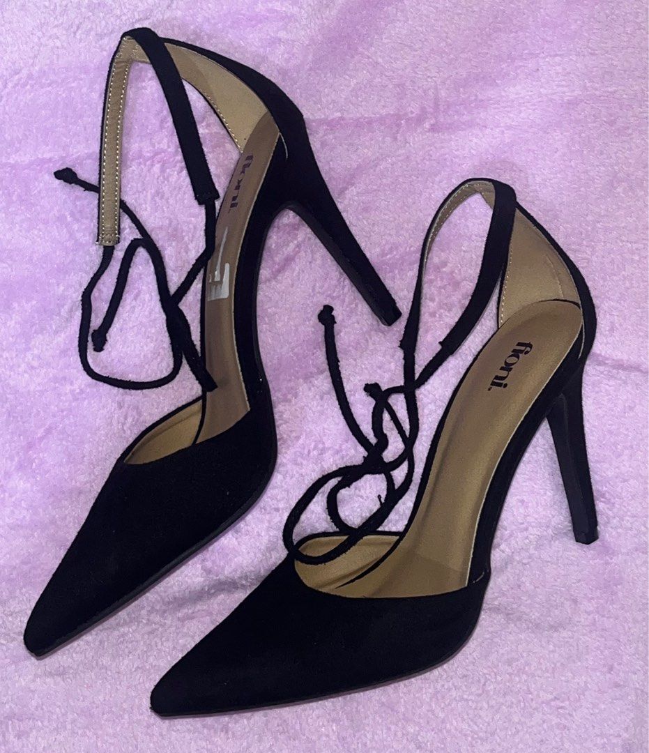 fioni black heels