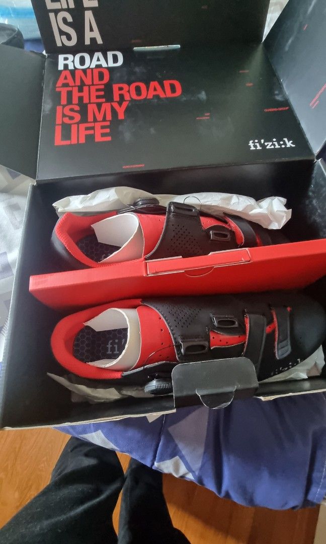 fizik road bike shoes