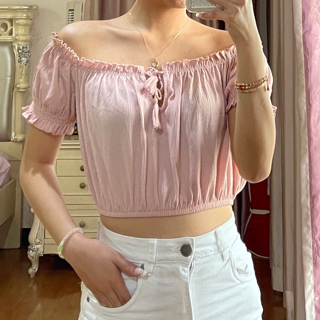 Forever 21 Pink cute off shoulder croptop Women s Fashion Tops