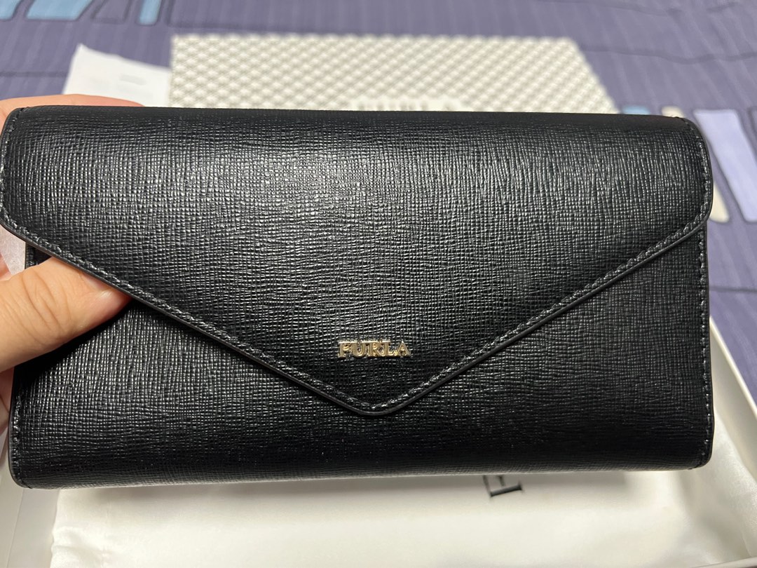 Authentic Furla long wallet, Women's Fashion, Bags & Wallets, Wallets