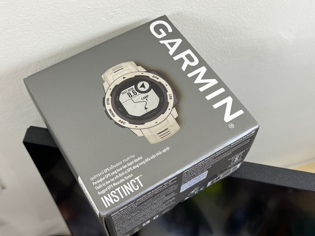 Garmin instinct rugged outdoor gps hotsell watch