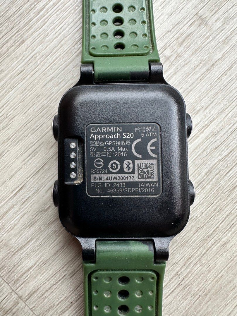 Garmin s20 sales golf gps watch