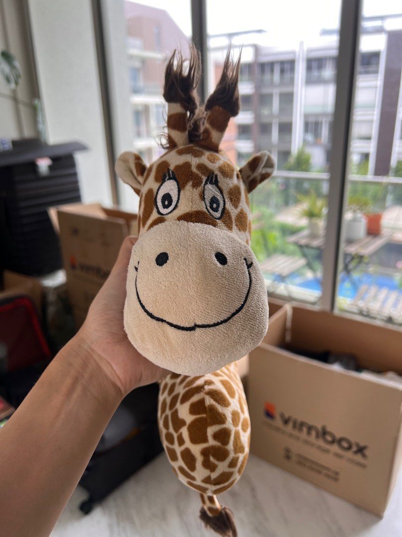 Giraffe sales neck pillow