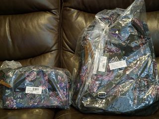 （分類：）位於 。 由 ddtchan 提交（商品編號 1202430131，圖片 1）。簡介： 。