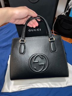 AUTHENTIC Gucci pebbled soho top handle bag small