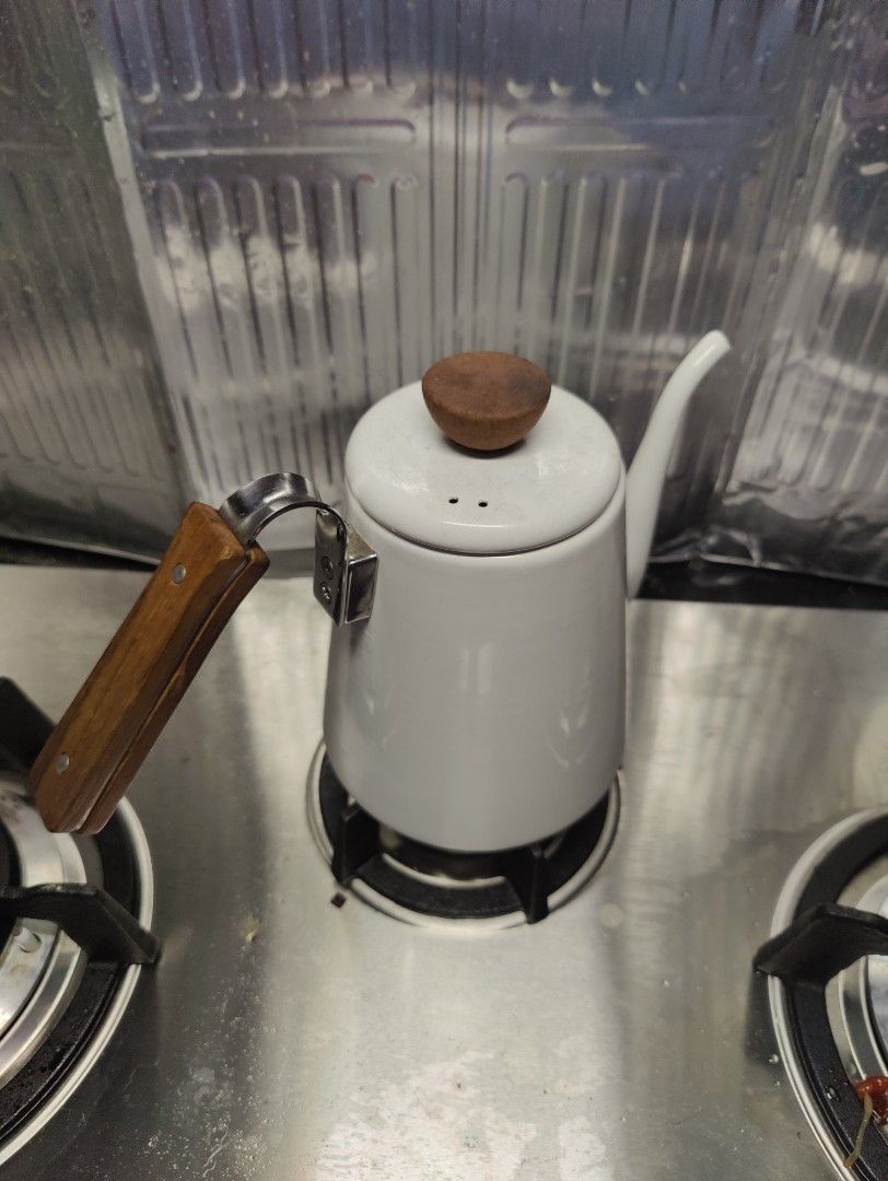 Hario Gooseneck Kettle, TV & Home Appliances, Kitchen Appliances