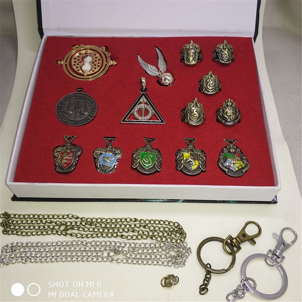 Harry Potter 11 Magic Wand Necklace Keyboard Box Set Hobbies