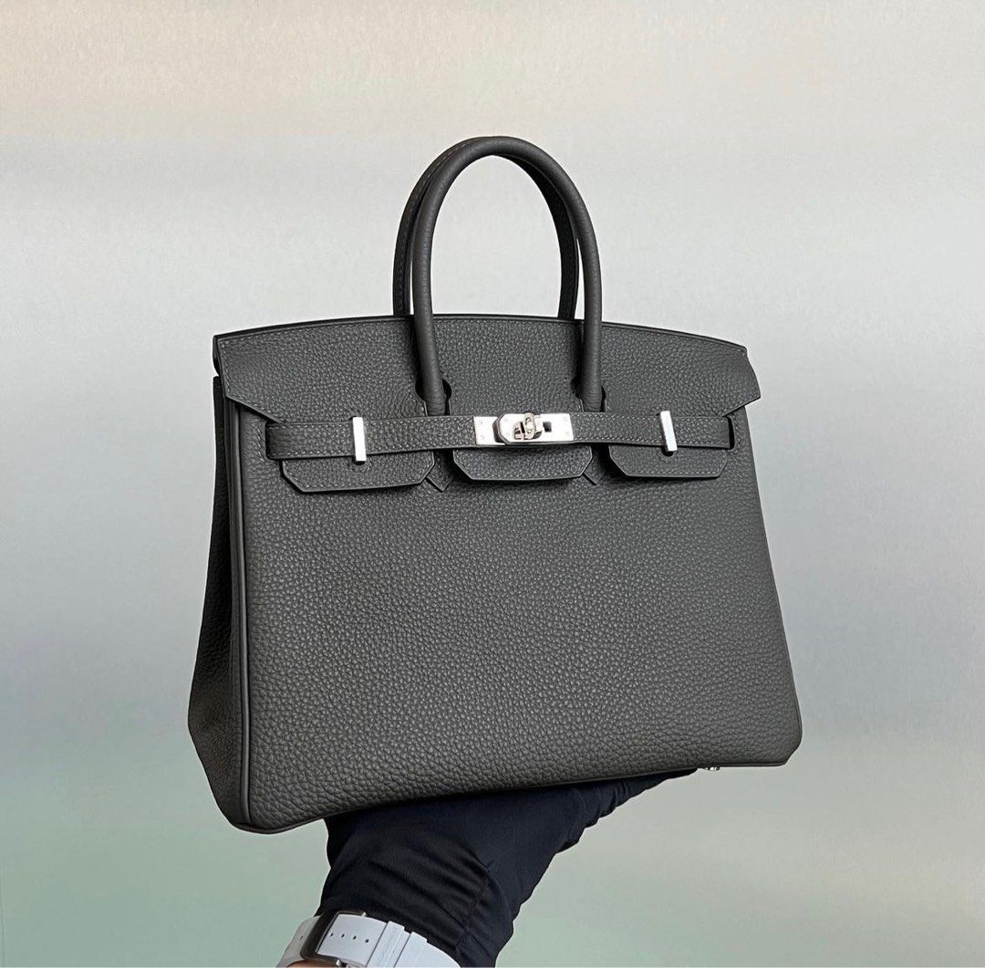 Hermes Birkin 25 Noir GHW, Luxury, Bags & Wallets on Carousell